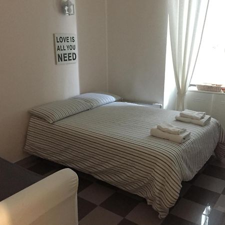 Bed and Breakfast Bed2Go Turín Pokoj fotografie